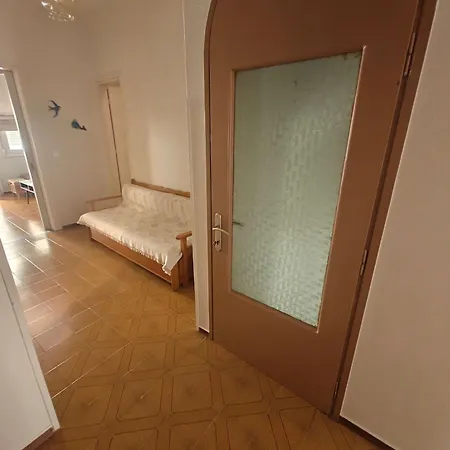 Alexia Nest, Lovely For 5 In The Ce Apartment *