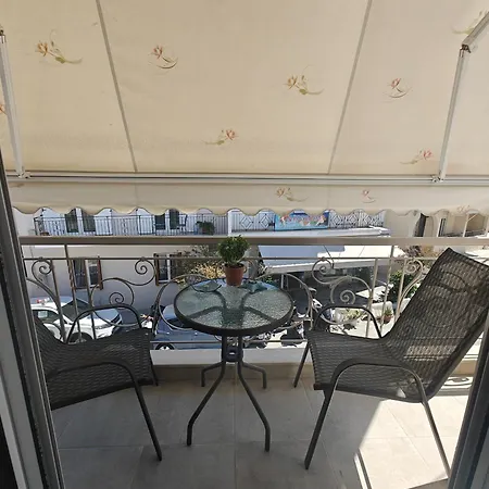 Alexia Nest, Lovely For 5 In The Ce Apartment *