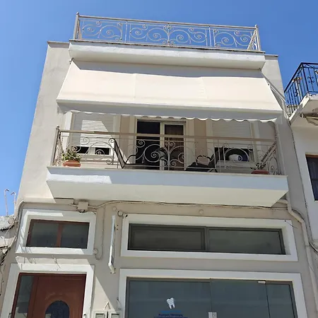 Apartment Alexia Nest, Lovely For 5 In The Ce Skiathos Town